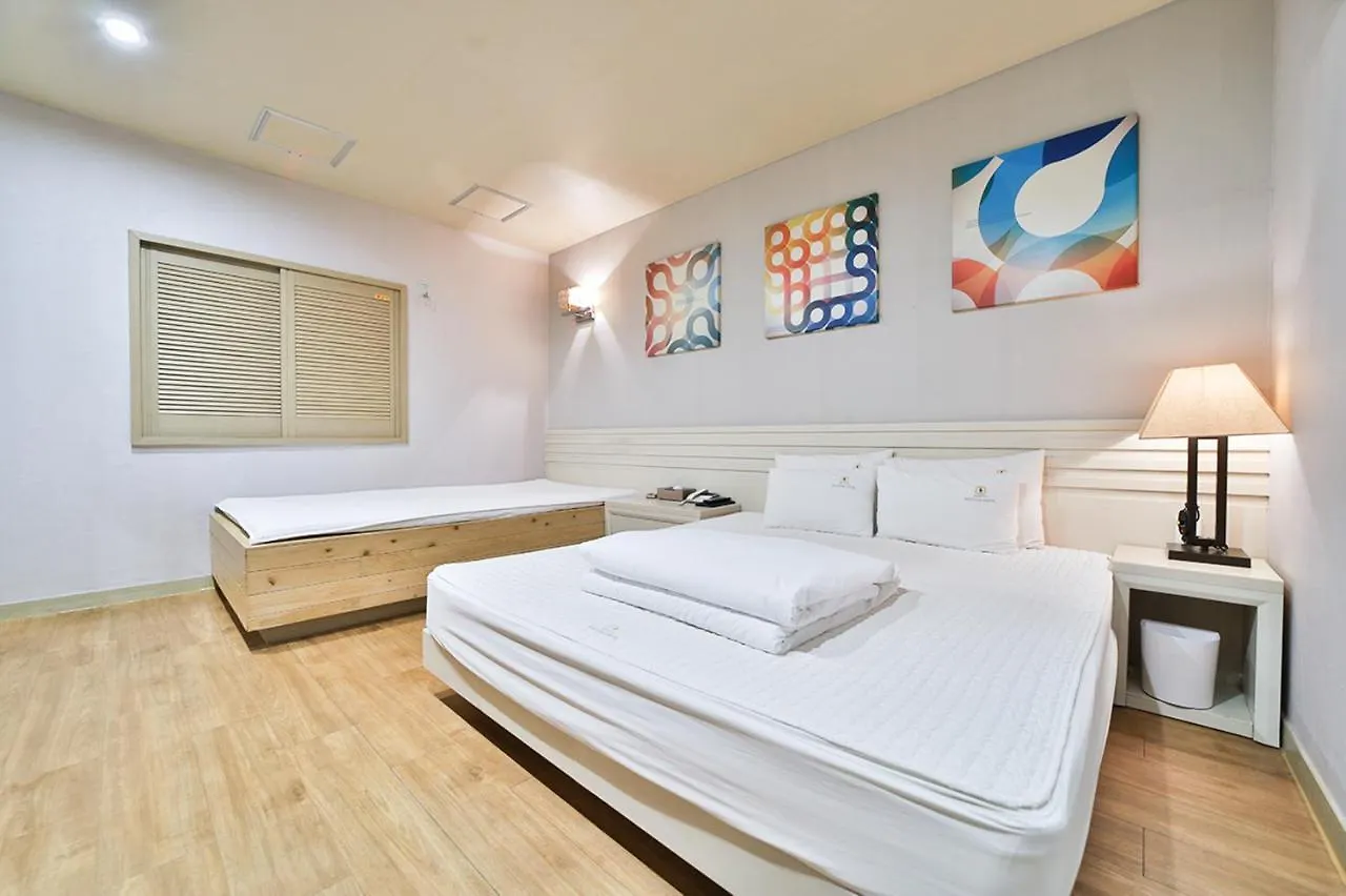 B&B Hotel Busan 2*,  South Korea