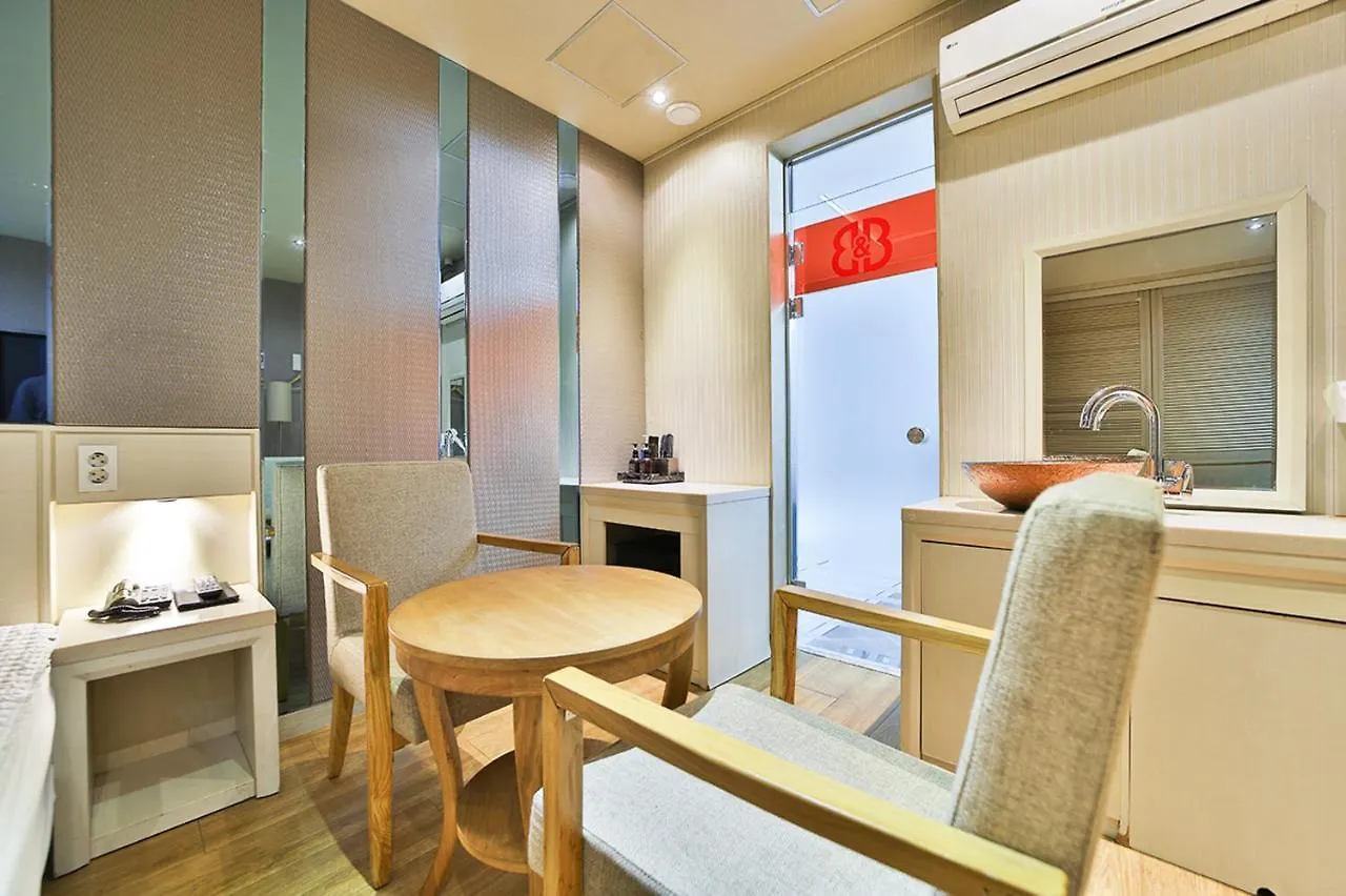 B&B Hotel Busan 2*,  South Korea
